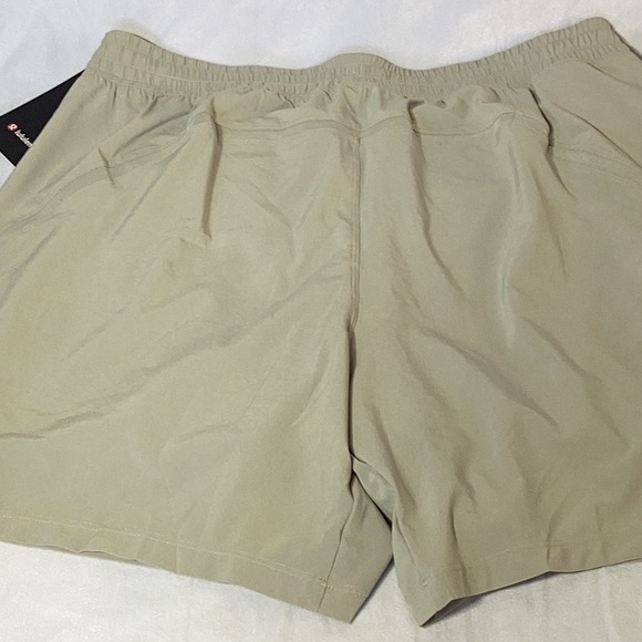 Lululemon pace rival short - Picture 7 of 14